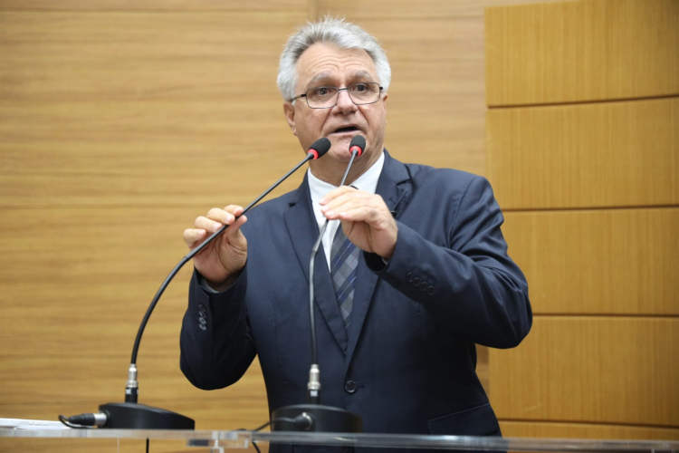 Chico do Correio destaca ações para regularização do abastecimento de água no Sertão