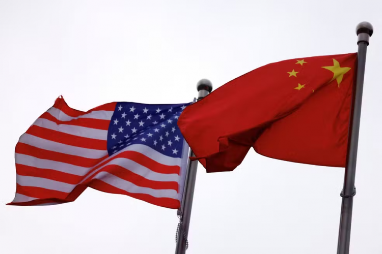 China retalia mais uma vez e anuncia tarifas de 84% sobre os EUA; UE também aprovou medidas