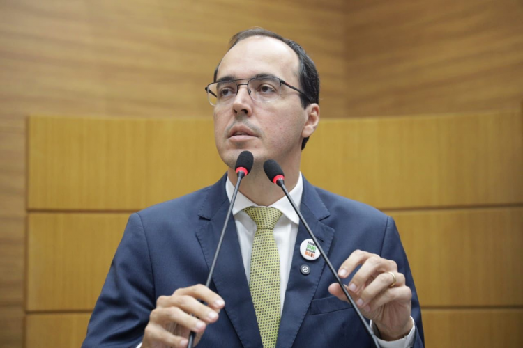 “É lamentável a postura dos secretários”, critica Georgeo diante da ausência do secretário de saúde em audiência na Alese