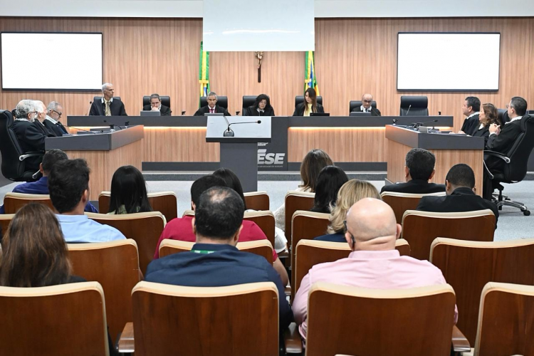 Confira o resultado dos julgamentos da sessão plenária do TCE