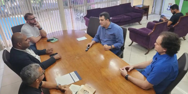 Marcos Oliveira visita UFS e discute demandas para Itabaiana; veja os assuntos tratados pelo parlamentar