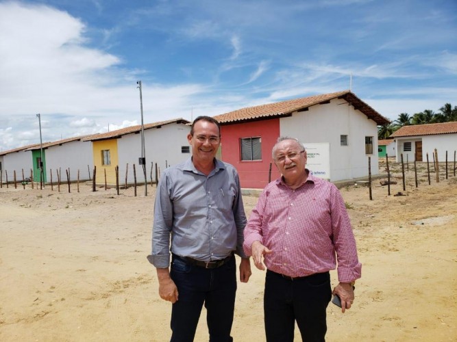 Luciano Bispo, Eliane Aquino e Zezinho Sobral testam positivo para Covid-19