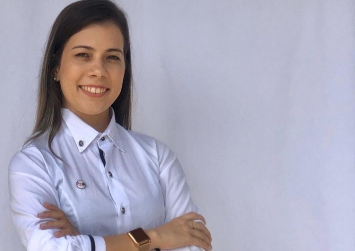 Ana Yris se apresenta como uma voz feminina e jovem na política de Dores