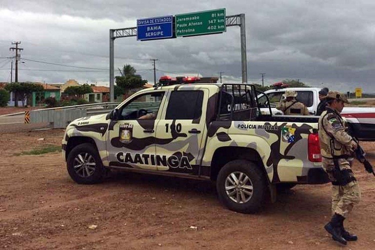 Dois homens morrem após troca de tiros com policiais da Caatinga