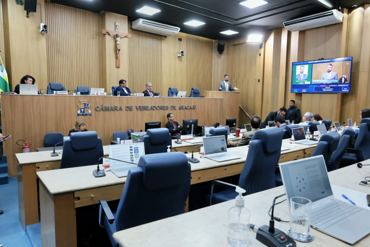 Grande Expediente destaca reforma da previdência, infraestrutura e combate à violência contra a mulher