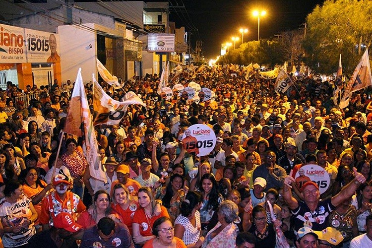 Luciano Bispo inaugura comitê e dá pontapé inicial a campanha