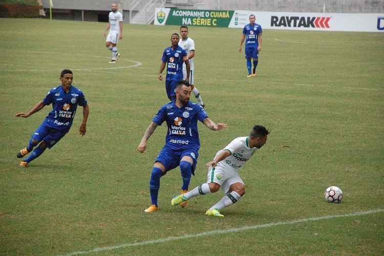 Confiança vence a segunda na Série C