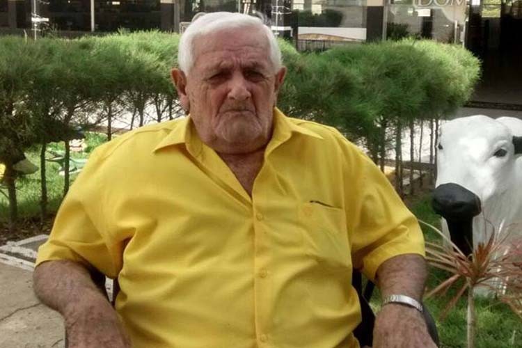 Morre aos 100 anos, o comerciante Domício da Churrascaria