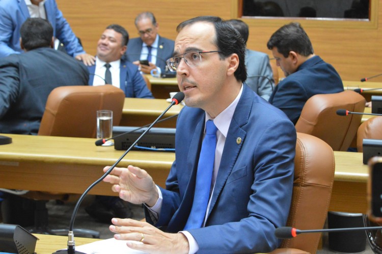 Deputado Georgeo Passos denuncia atraso no diagnóstico de câncer em Sergipe