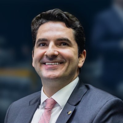 Gustinho Ribeiro reforça apoio ao fim da escala 6x1