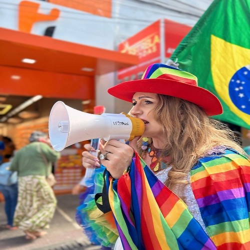 Deputada celebra Dia do Orgulho LGBTQIA+ com ato no Centro de Aracaju