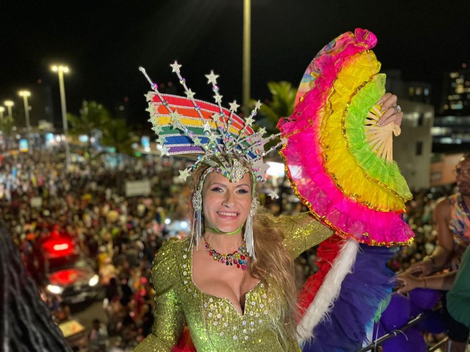“A Parada LGBTQIA+ de Sergipe é um exemplo de resistência e ocupação”, declara Linda Brasil