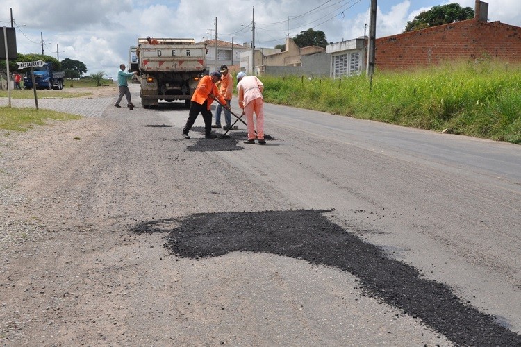 Governo inicia recuperação de rodovia entre Serra do Machado e Nossa Senhora das Dores