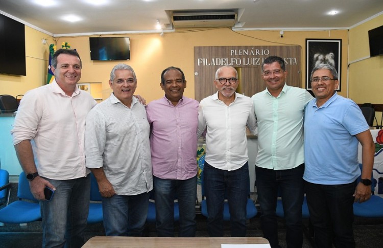 Edvaldo empossa nova diretoria do PDT em Estância e destaca fortalecimento do partido em Sergipe