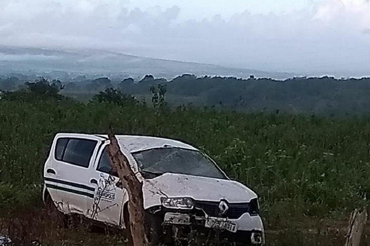 Motorista da prefeitura de Ribeirópolis fica ferido em acidente na Rota do Sertão