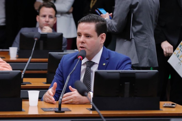 Rodrigo Valadares faz balanço do primeiro ano na Câmara Federal