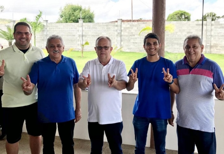 Em Moita Bonita, Belivaldo Chagas declara apoio ao grupo de Bosco Costa