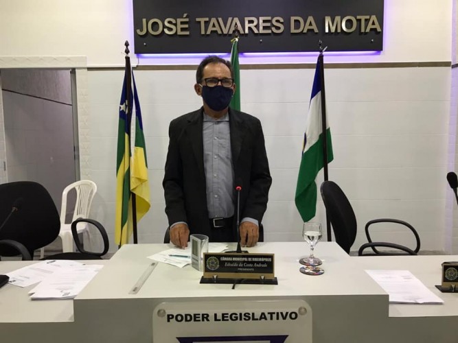 Vado do João Ferreira preside Câmara de Vereadores com mão de ferro