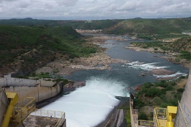 Chesf nega abertura de comportas na represa de Xingó